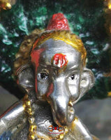 Statue de bébé Ganesh sous le Roi des Nâgas - Temple du Très Vénérable LP Dooh. La Magie du Bouddha.