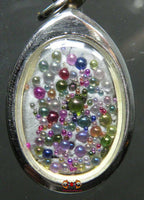 Amulettes avec perles reliques du Wat Bawon - Sa Sainteté Somdej Phra Sangharaj. La Magie du Bouddha.