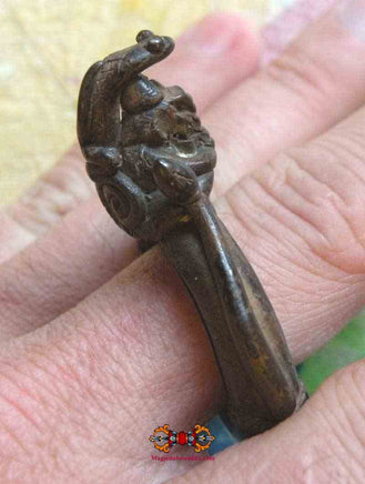 Très belle bague / amulette ancienne de Ganesh. La Magie du Bouddha.