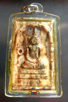 Grandes amulettes Phra Somdej en pierre relique Hin Phratat magiedubouddha