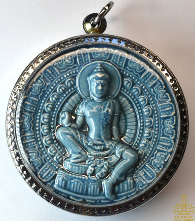 Amulette Jatukham Rammathep Yuth Paet – Céramique Bleue (2550 BE) La Magie du Bouddha.