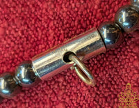 Collier porte-amulettes en hématite avec Dzi à cinq yeux – Pour trois amulettes
