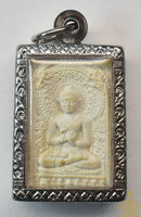 📿 Amulette du Bouddha Sakyamouni – Wat Mai Krathum Lom