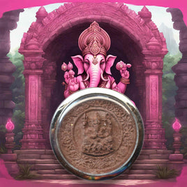 🕉️ Phra Pikanet (Ganesh) – Amulette consacrée en 2010 par le Très Vénérable Luang Phor Thong Gleung (Wat Chedi Hoi, Pathum Thani)