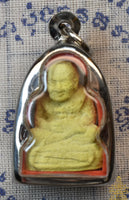 Amulette jaune de Luang Phor Thuat – Très Vénérable Lersi Po Kassem La Magie du Bouddha.