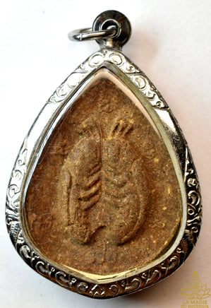 Amulette Dtaur en pâte de plantes – Luang Phor Jeud (Suan Patibatham Pothiséti, Nakhon Pathom) La Magie du Bouddha.