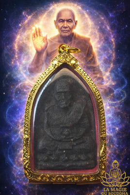 Grande amulette Luang Phor Thuat consacrée en 1972 au Wat Sai Khao (Pathani) La Magie du Bouddha.