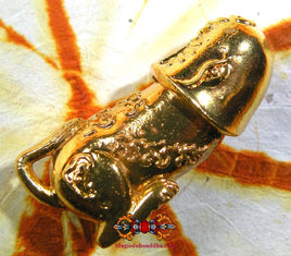 Amulettes Thaï phalliques Palat Kick - Vénérable Ajarn Chaun. La Magie du Bouddha.