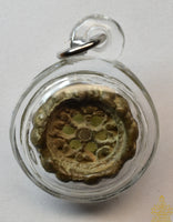 Amulette antique Dharmachakra – Roue du Dharma à six rayons (200 ans)