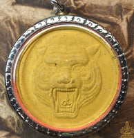 Amulette Luang Phor Thuat Yeb Talé Adaman (Phra Ajarn Jamnian, Wat Tham Sua, Krabi) La Magie du Bouddha.