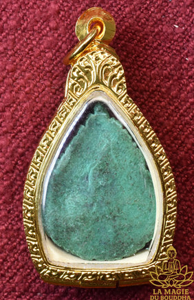 Amulette Nâga verte du sanctuaire de Kham Chanot La Magie du Bouddha.