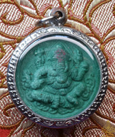Amulette verte Phra Pikanet et Luang Phor Thuat – Wat Huay Mongkol (2010) – Bois sacré Mae Takian