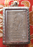 Amulette Phra Buddha Chinaraj et Tigre protecteur - Très Vénérable Luang Phor Somchai. La Magie du Bouddha.
