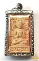 🪷 Amulette du Bouddha Shakyamouni – Luang Phor Charoen – Wat Ampawa (Singburi), 2002 La Magie du Bouddha.