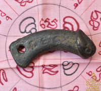 Rare Palat Kick ancien en fer – Amulette phallique thaïlandaise de fertilité, protection et puissance La Magie du Bouddha.