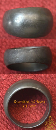 Authentiques bagues de pouvoir et de méditation en Lohid pur - Très Vénérable Luang Phor See. La Magie du Bouddha.