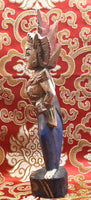 Apsara balinaise en bois peint – Statuette artisanale fin XXe siècle La Magie du Bouddha.
