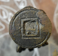 Amulette Khuman Thong Khi Kai Mahalap alchimique - Vénérable Luang Phor Pin. La Magie du Bouddha.