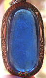 Grand pendentif Thaï en verre alchimique bleu Met Rae.