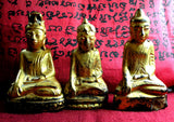 Statuettes anciennes médicinales du Bouddha (Birmanie).