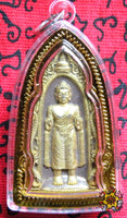 Amulette Thaï du Bouddha debout - Vénérable LP Somchaï.