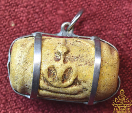 Perle sacrée bouddhiste Phra Somdej Muan La Magie du Bouddha.