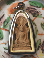 Precieuse amulette du Bouddha Sakyamouni – Roon Phratat Phanom Borom Chedi (Luang Phor Kamphan, 1994) La Magie du Bouddha.