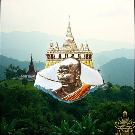 Broche sacrée du Très Vénérable Somdej Phra Puthacharn Kiaw Upaseno du Wat Saket La Magie du Bouddha.