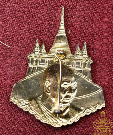 Broche sacrée du Très Vénérable Somdej Phra Puthacharn Kiaw Upaseno du Wat Saket La Magie du Bouddha.