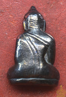 Amulette du Bouddha en alliage alchimique mekkapat – Lignée du Wat Huay Jorakey La Magie du Bouddha.