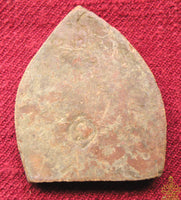 Tablette votive ancienne du Bouddha Phra Naphok.