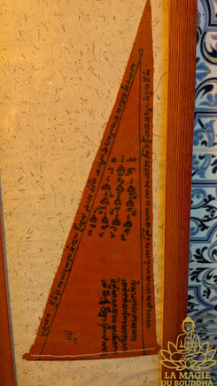 Ancien Pa Yant manuscrit – Fanion rituel de protection pour la consécration des amulettes – Années 1980/90 La Magie du Bouddha.