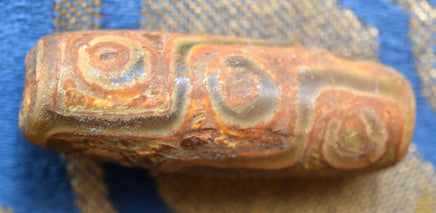 Perle sacrée tibétaine Dzi à neuf yeux – Pièce ancienne authentique La Magie du Bouddha.