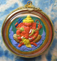 Grande amulette peinte à la main de Luang Phor Thuat et Phra Pikanet – Vénérable Ajarn Noom du Wat Bang Waek