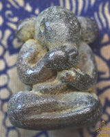 🪷 Phra Pikanet Pidta – Amulette ancienne du Cambodge La Magie du Bouddha.