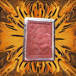 Grande amulette rouge de Phra Pikanet (Ganesh) – Wat Rat Charoen Tham