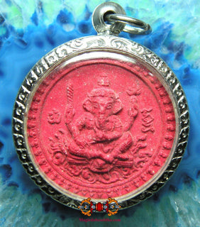Amulette rouge de Ganesh et Hanuman - Vénérable LP Rak. La Magie du Bouddha.