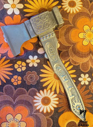 Hachette de cuisine soviétique de Kalouga - Souvenir du 600ᵉ anniversaire (1971) La Magie du Bouddha.