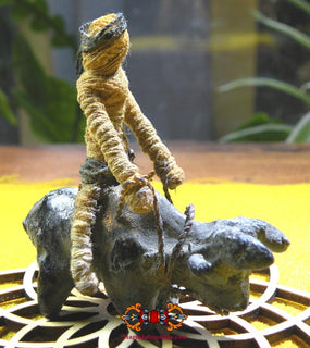 Rare statuette protectrice Hoon Payon Kwai Tanoo. La Magie du Bouddha.
