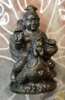 Amulette Khuman Thong Khi Kai Mahalap alchimique - Vénérable Luang Phor Pin. La Magie du Bouddha.