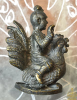 Amulette Khuman Thong Khi Kai Mahalap alchimique - Vénérable Luang Phor Pin. La Magie du Bouddha.