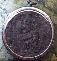 Grande amulette Lersi consacrée en 2008 au Wat Pradu Chimplee (Bangkok)