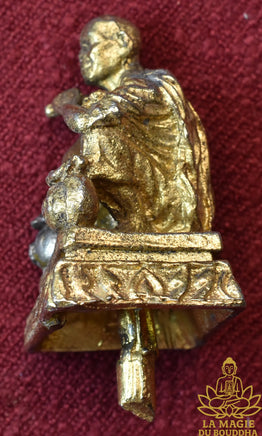 Statuette de fortune du Très Vénérable Luang Phor Koon Parisutho Roon Ruay Ruay Ruay (1995) La Magie du Bouddha.