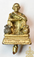 Statuette de fortune du Très Vénérable Luang Phor Koon Parisutho Roon Ruay Ruay Ruay (1995) La Magie du Bouddha.