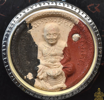 Amulette Jatukham Rammathep et Luang Phor Thuat tricolore – Wat Phra Mahathat (2008) La Magie du Bouddha.