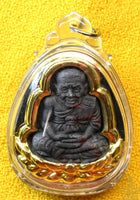 Amulette Luang Phor Thuat – Roon Bua Phon Nam (Pim Jumbo) – Wat Sri Bappat Wanaram (Chonburi) La Magie du Bouddha.