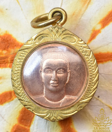 Médaille du Bouddha 40e anniversaire du Wat Phra Dhammakaya (2010) La Magie du Bouddha.