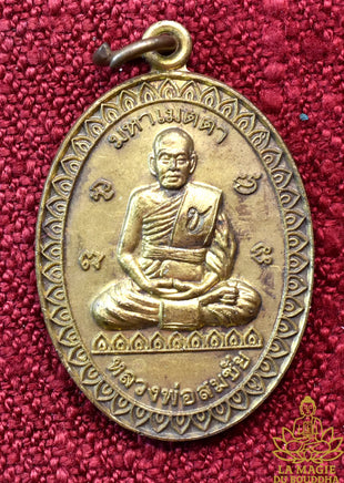 Médaille Maha Metta de Luang Phor Somchai du Wat Tha Ding Daeng La Magie du Bouddha.