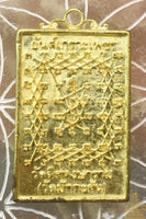 Médaille Yant Kropetch – Wat Intharawat (Bang Khun Prom) alliage précieux faceté