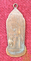 Rare médaille ancienne (1968) aux neuf Somdej - Wat Phra Sri Rattana Mahathat La Magie du Bouddha.